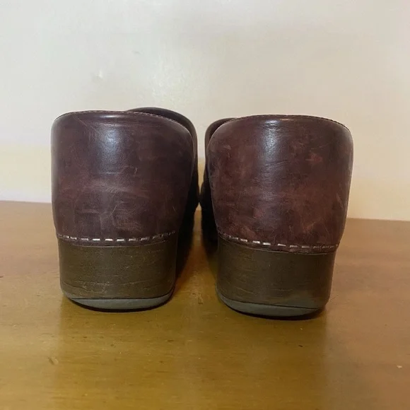 SOLD - Picture 4 of 10